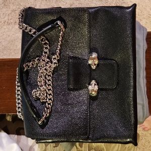 Alexander McQueen black leather skull closure purse